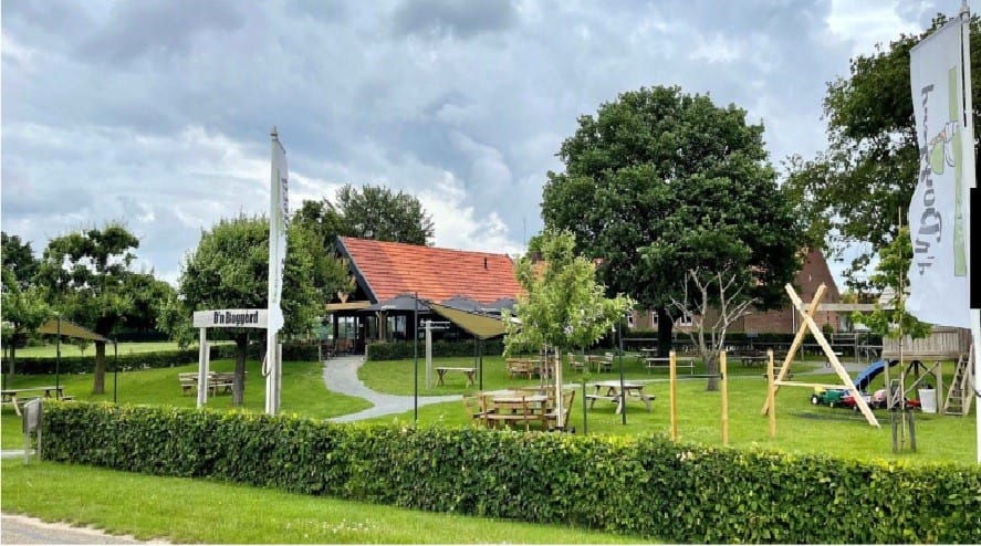 Bekijk foto 1 van Kampweg 1-a