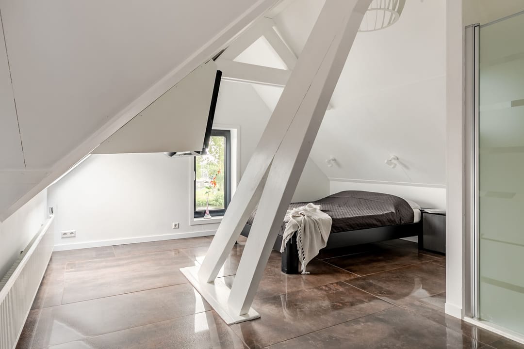 Characterful 1930s Villa on the Spaarne with Private Jetty — 37