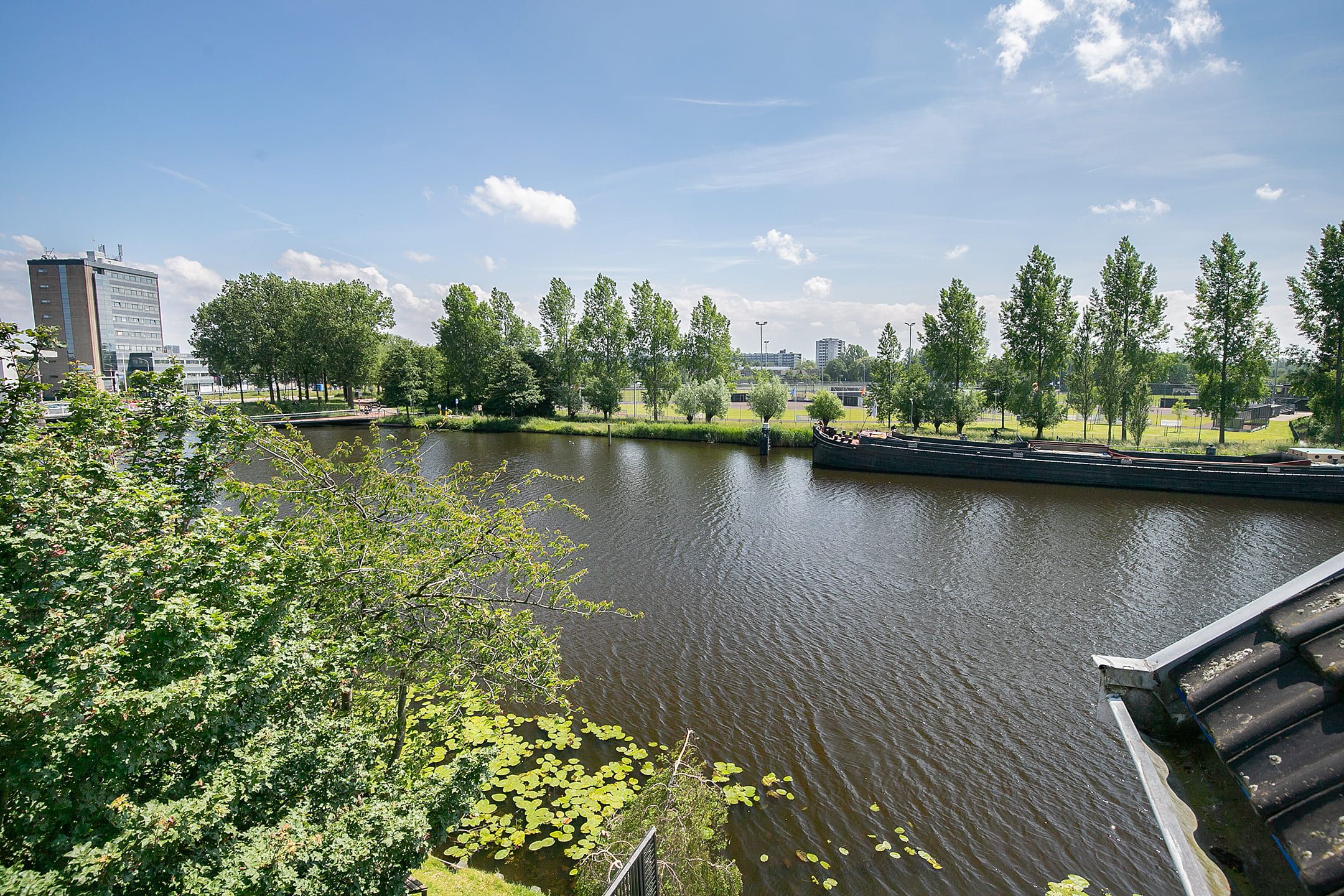 Characterful 1930s Villa on the Spaarne with Private Jetty — 36