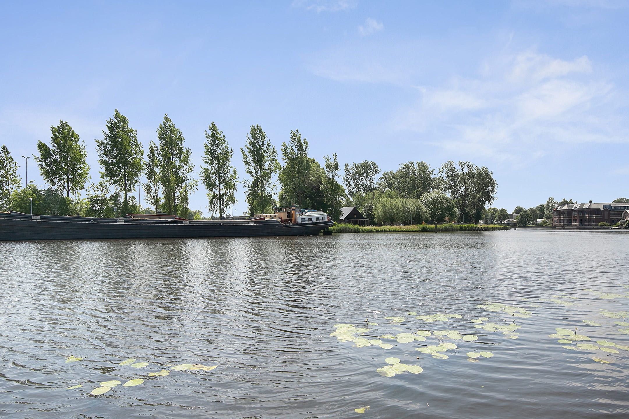 Characterful 1930s Villa on the Spaarne with Private Jetty — 48