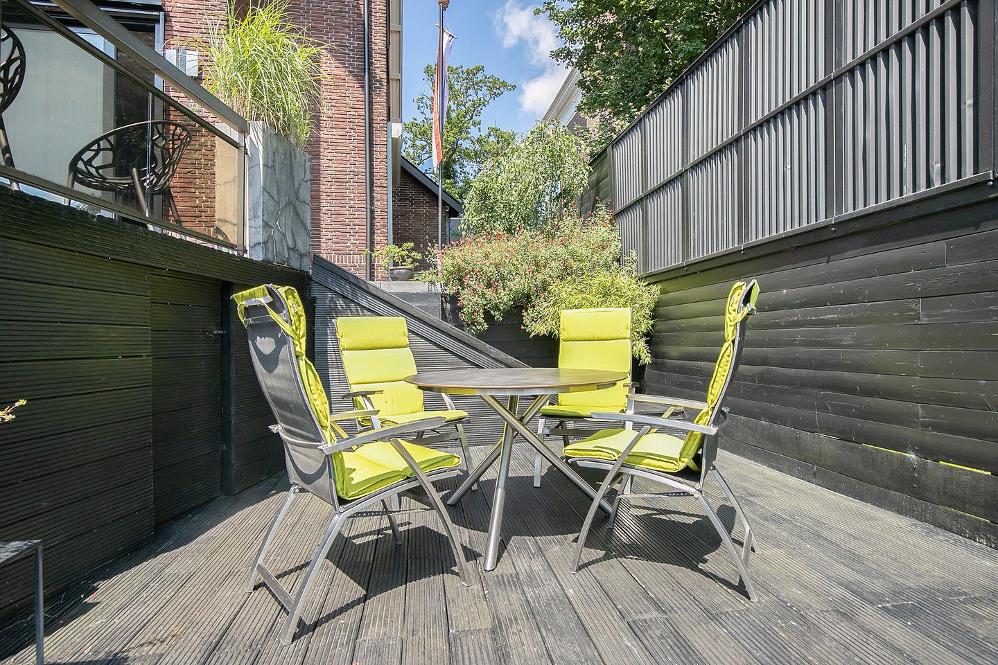 Characterful 1930s Villa on the Spaarne with Private Jetty — 49