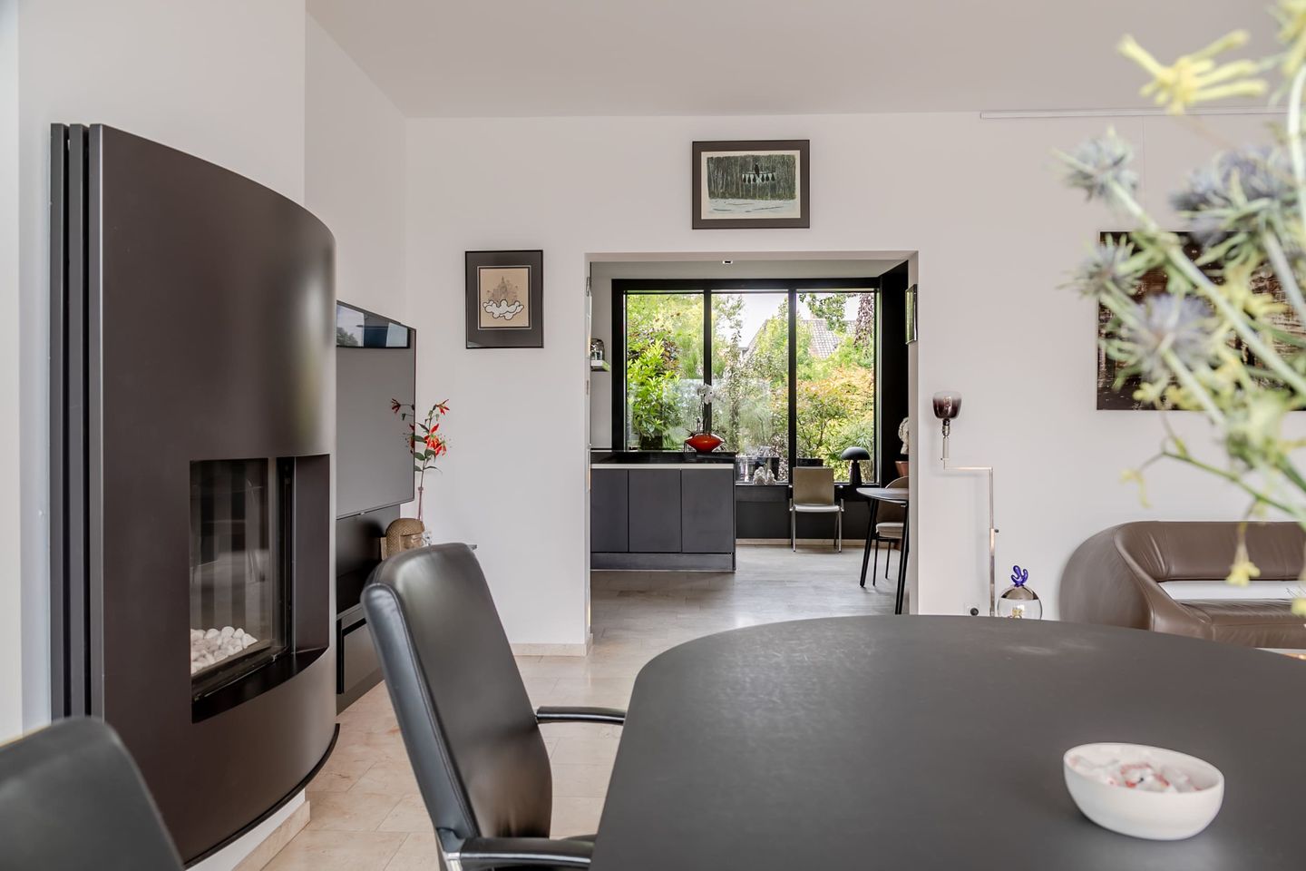 Characterful 1930s Villa on the Spaarne with Private Jetty — 14