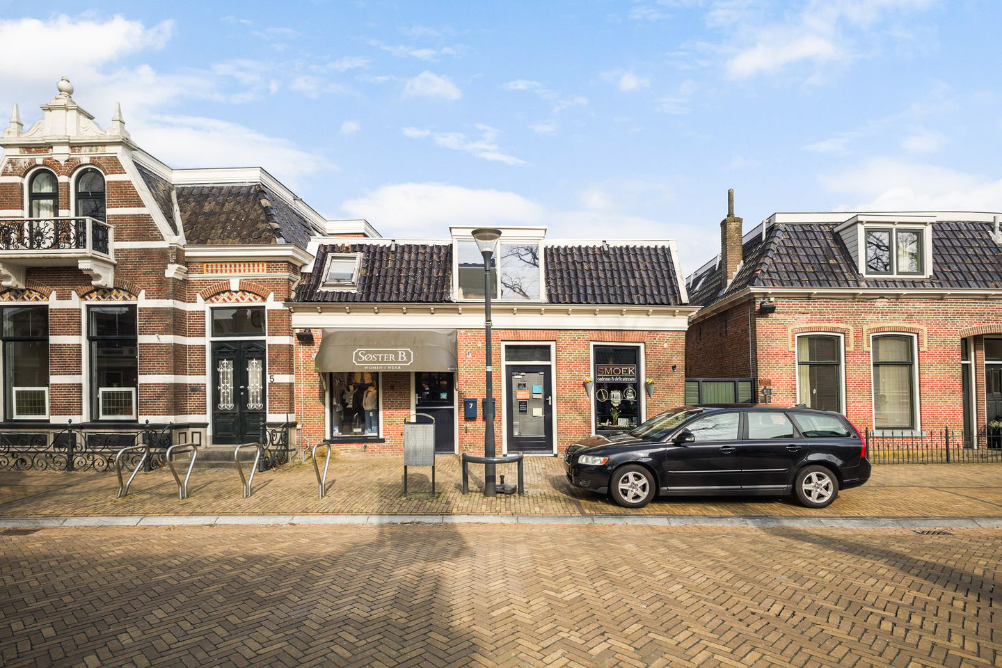 Bekijk foto 2 van Langebuorren 7