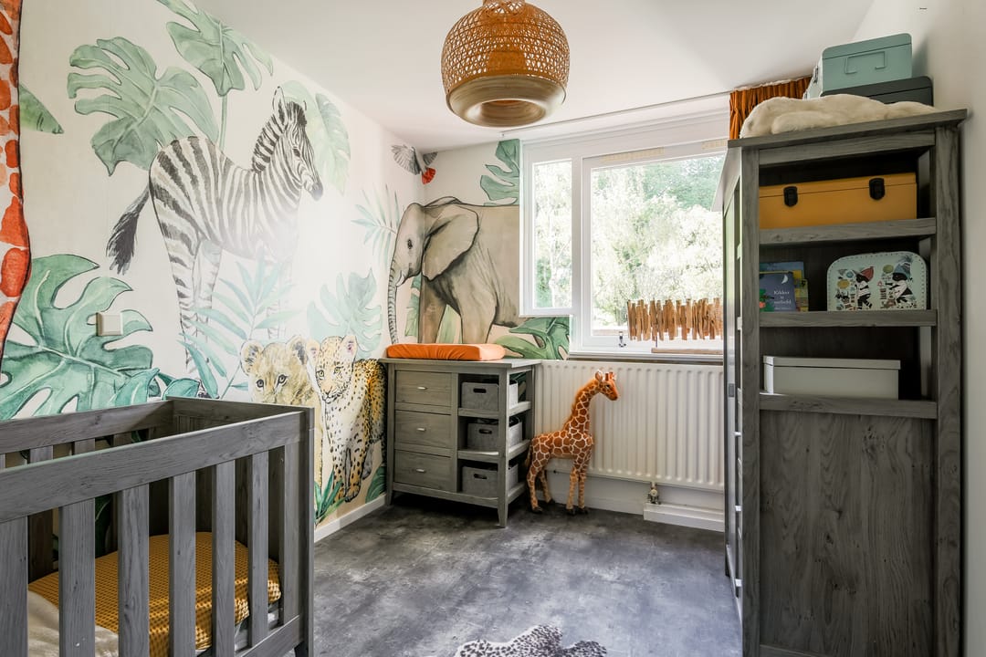 Charming maisonnette apartment with sunny south-facing garden and carport — 23
