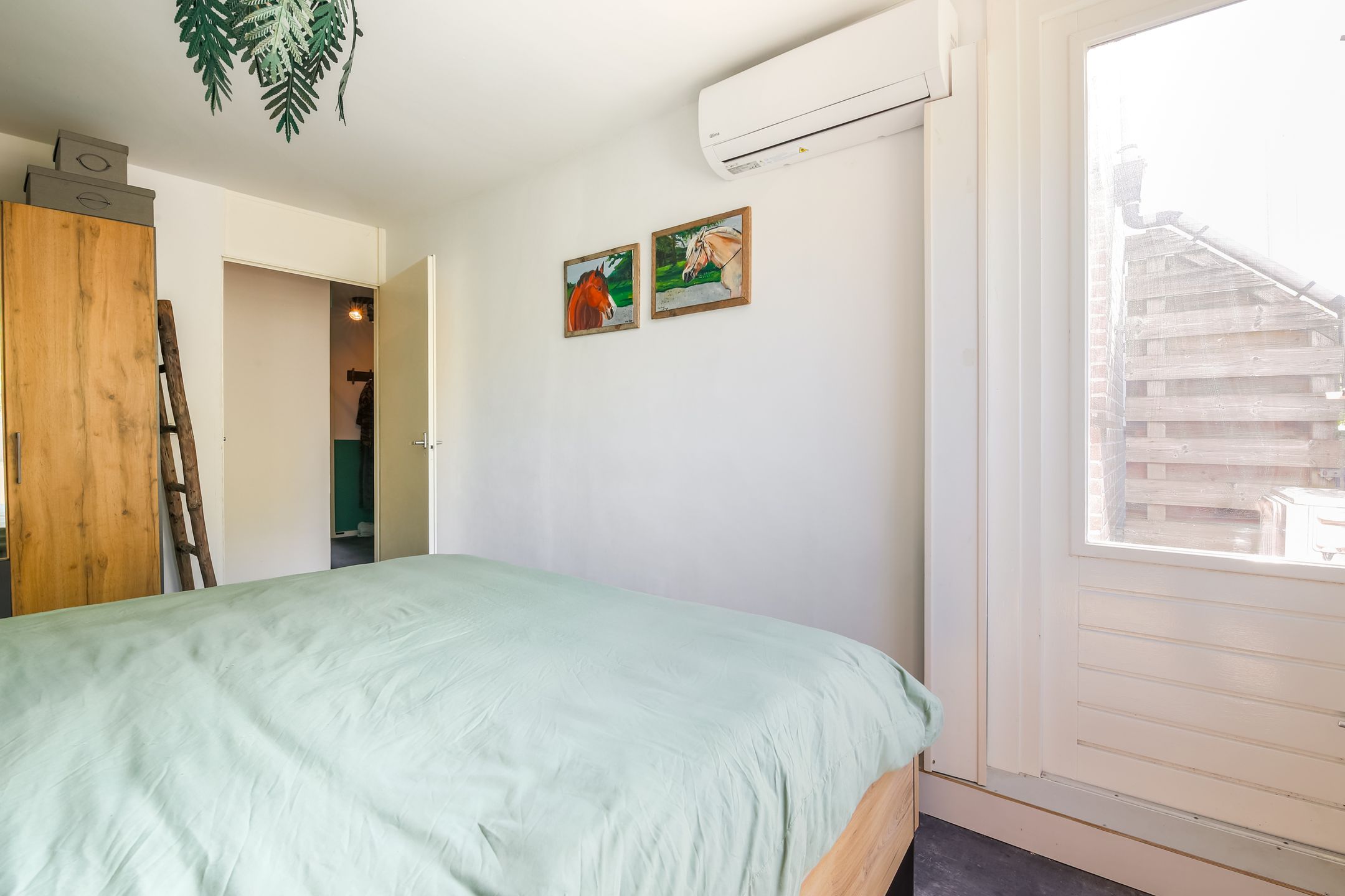 Charming maisonnette apartment with sunny south-facing garden and carport — 21