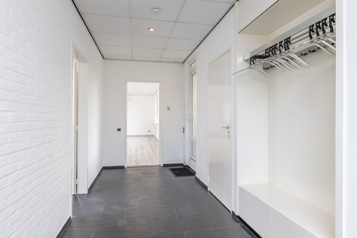 Photo 5 of Schaesbergerstraat 75-A