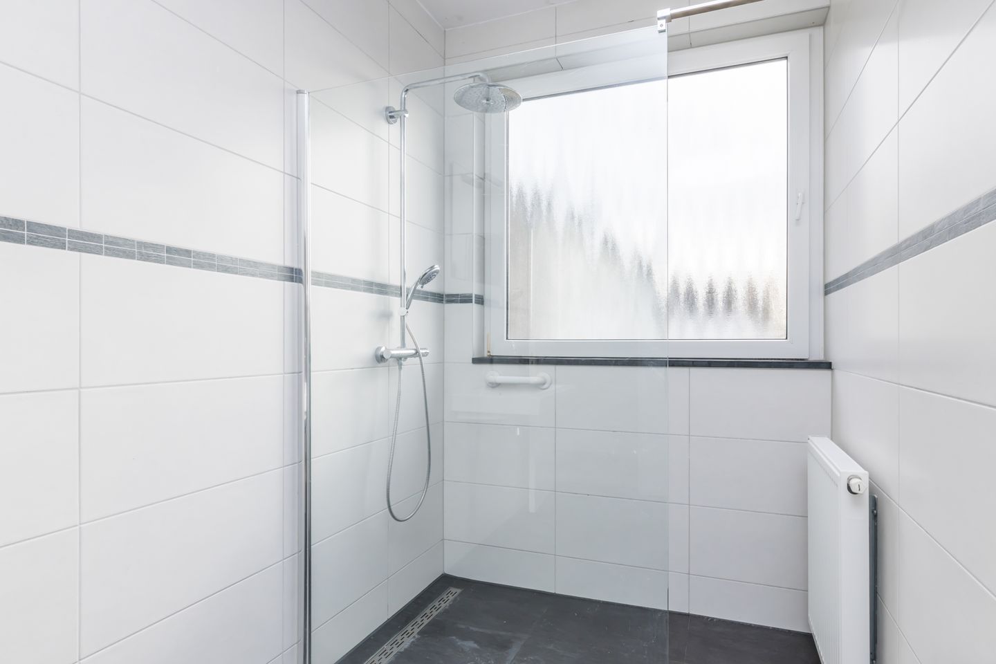 Photo 19 of Schaesbergerstraat 75-A