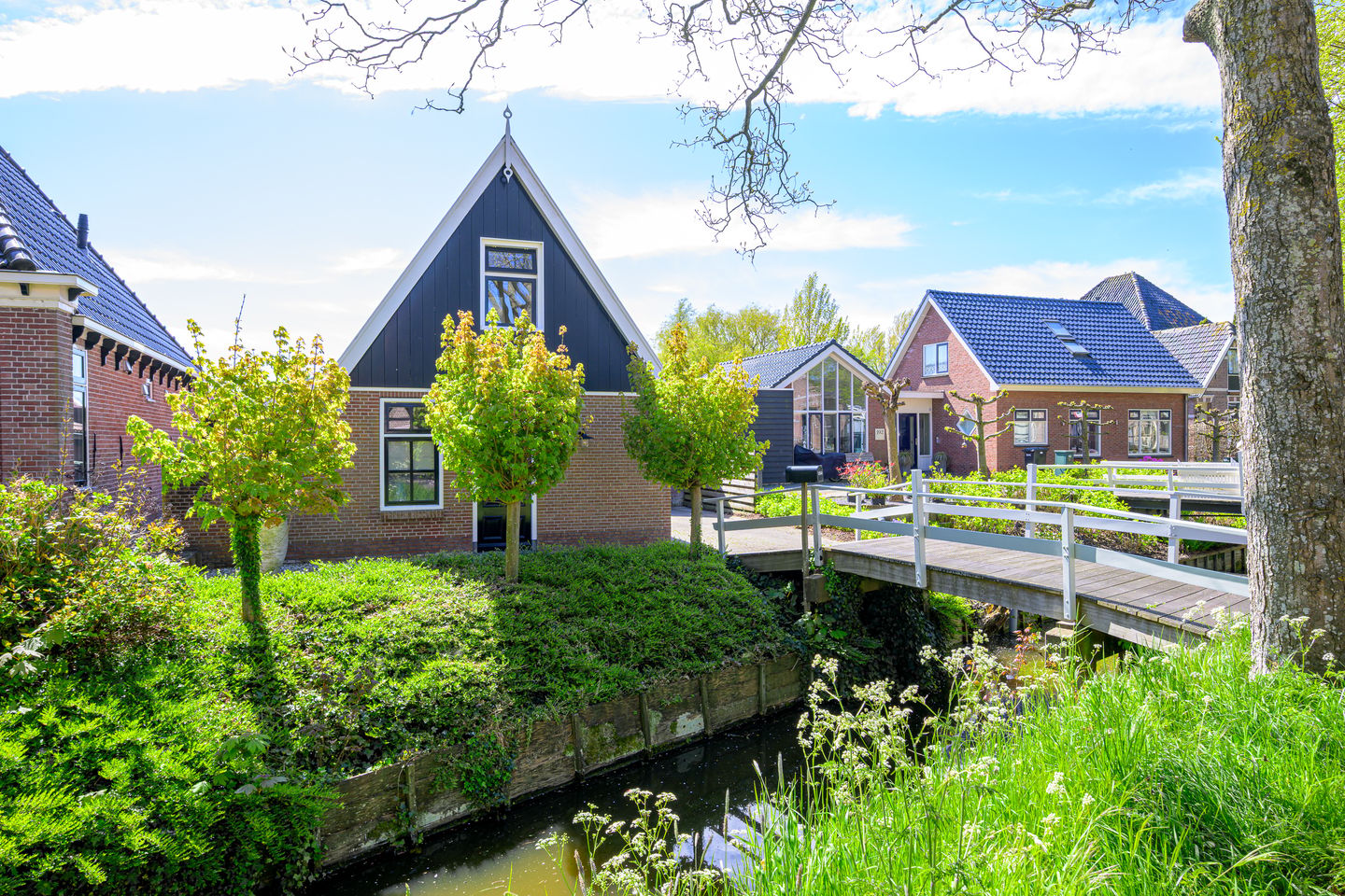 Photo 44 of Dorpsweg 194
