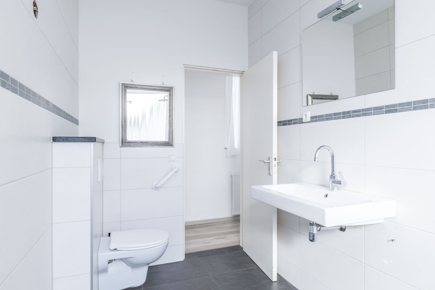 Photo 20 of Schaesbergerstraat 75-A