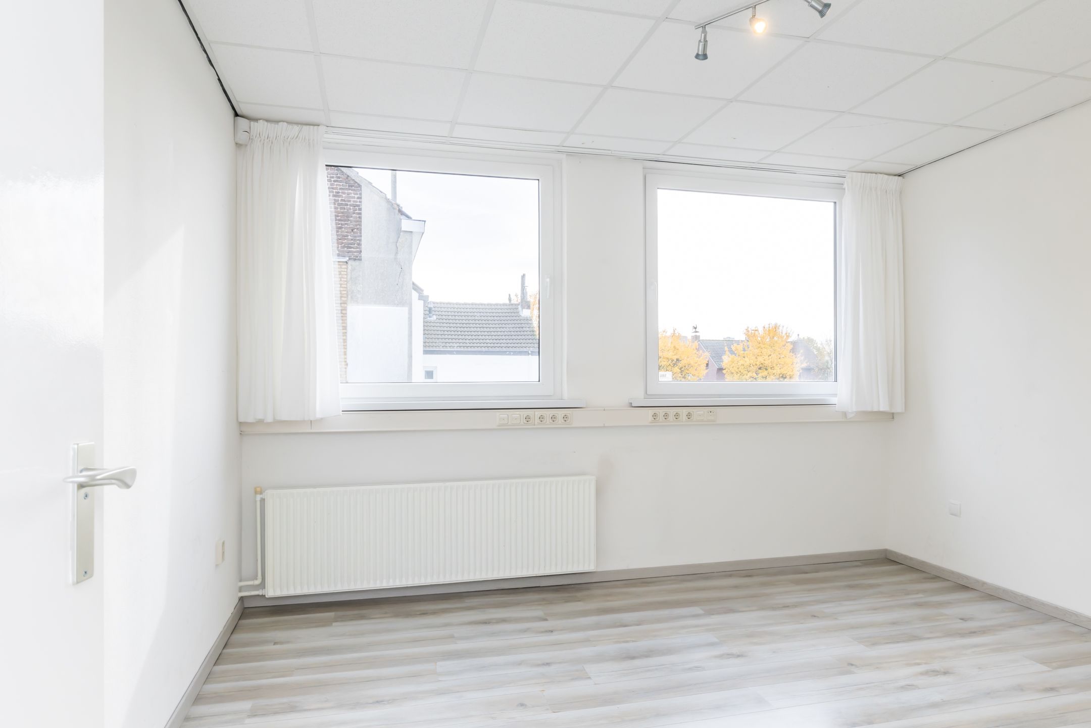 Photo 15 of Schaesbergerstraat 75-A