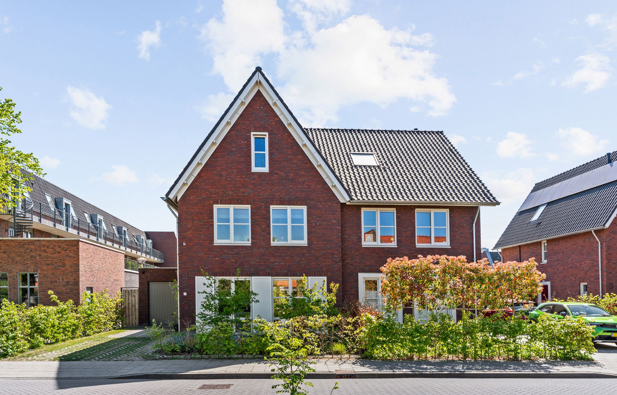 Foto 48 van Onze Lieve Vrouwestraat 1