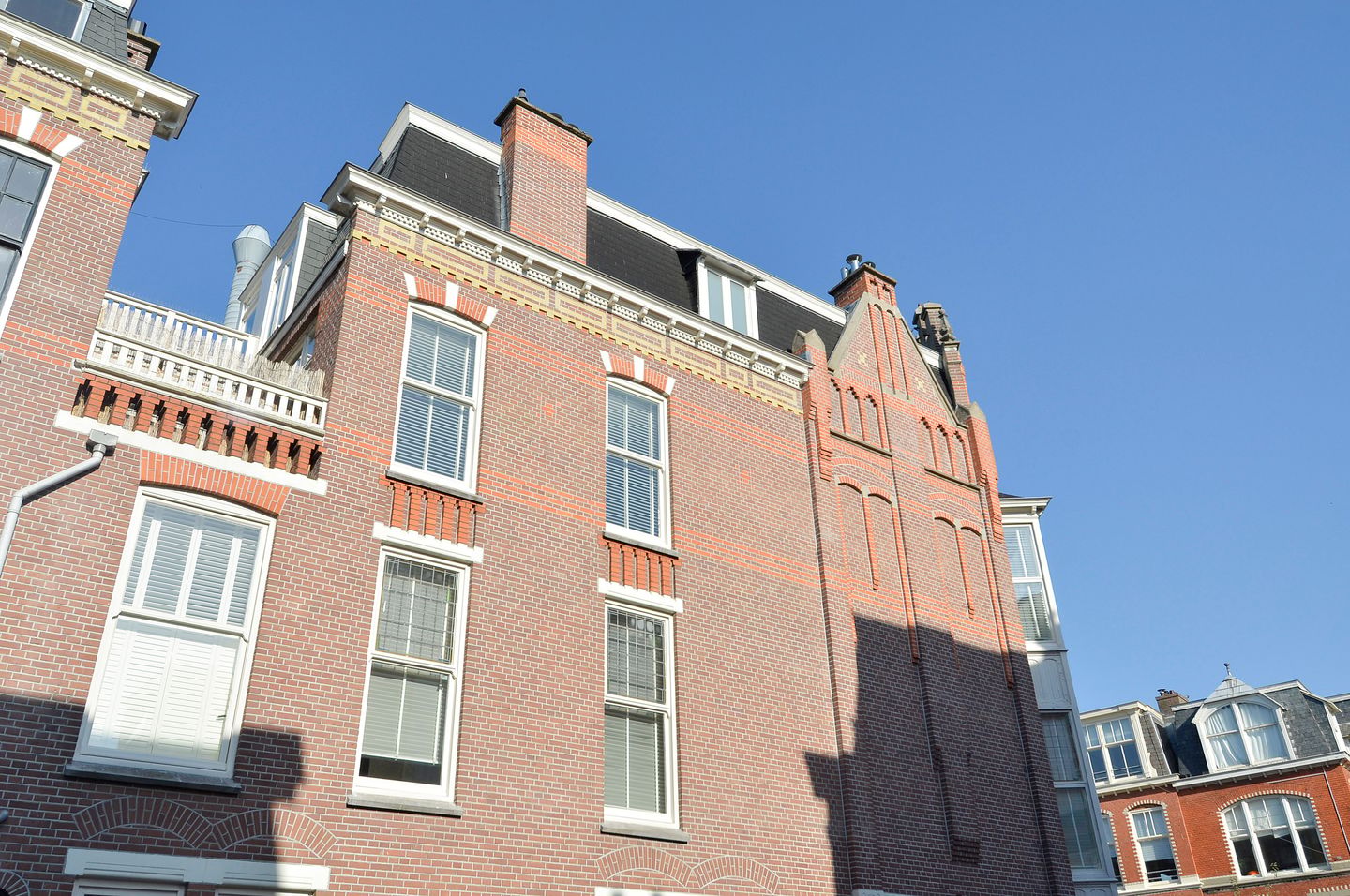 Foto 44 van Aert van der Goesstraat 25-A