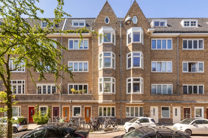 Photo 2 of Reinier Claeszenstraat 51-4