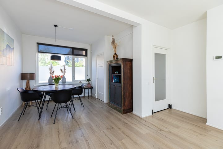 Tussenwoning te koop: Beekmanstraat 145, Dordrecht