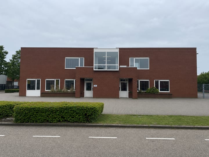 De Amert 306-314, Veghel
