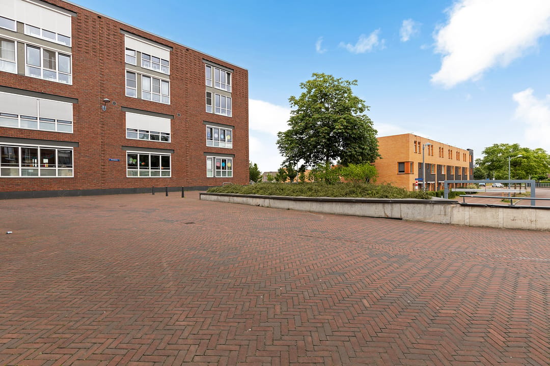 Photo 43 of Schoolstraat 5