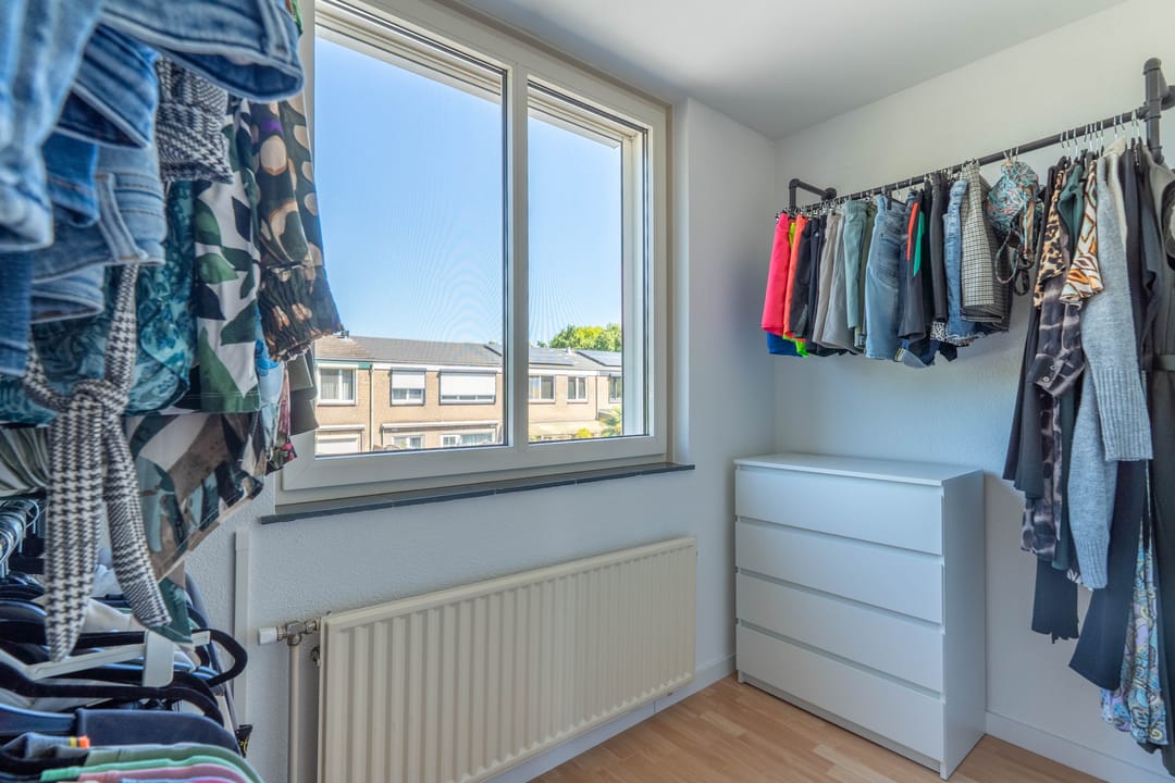 Photo 46 of Foxtrotstraat 6