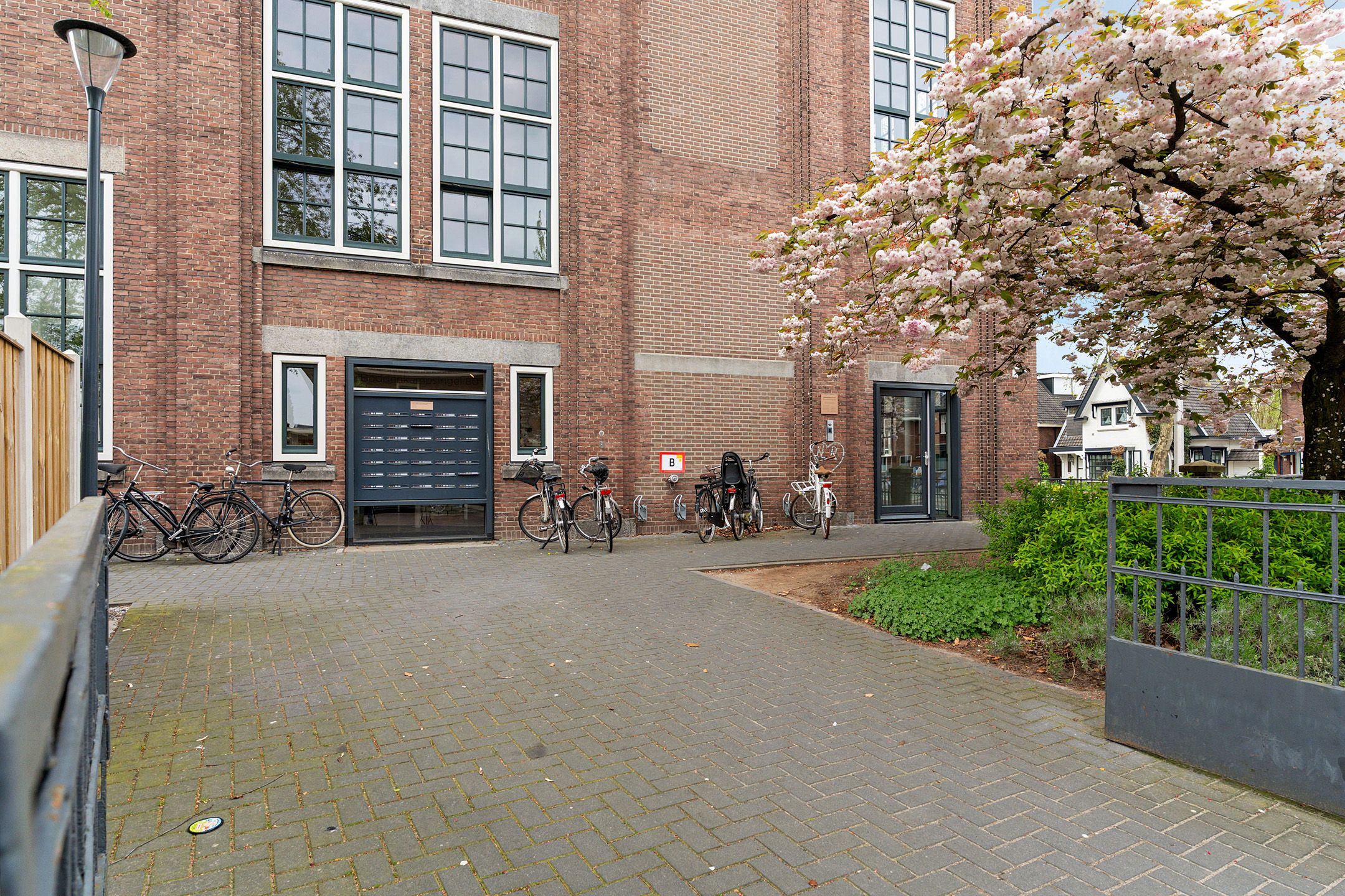 Photo 18 of Boddenkampsingel 80-3