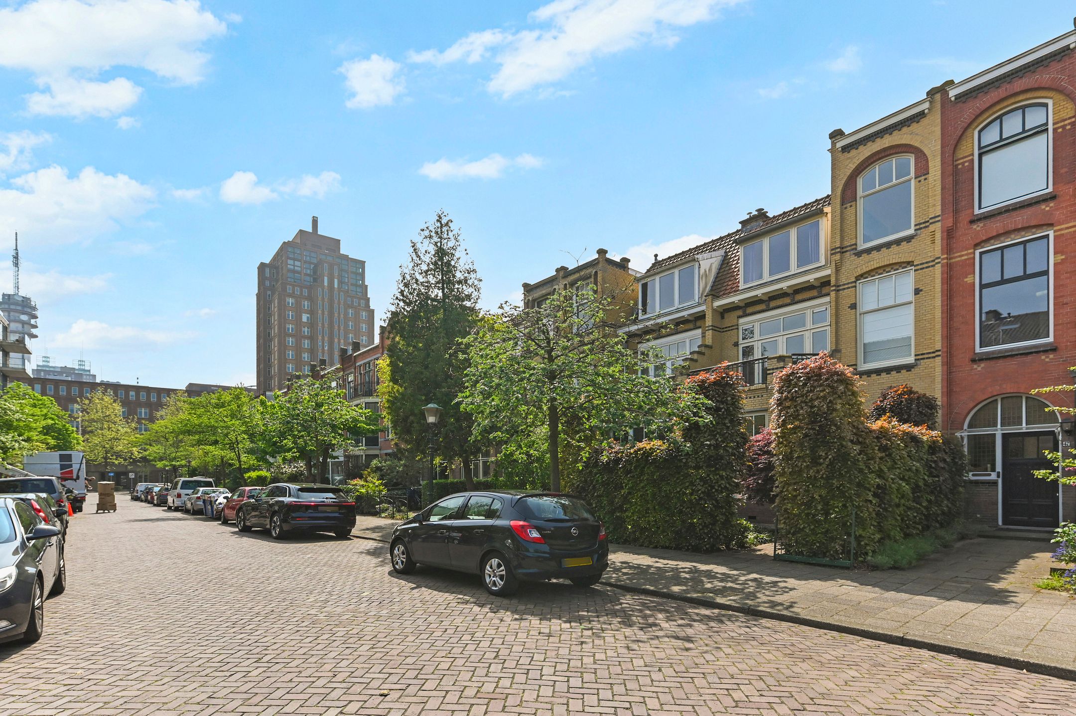 Photo 51 of Emmastraat 49