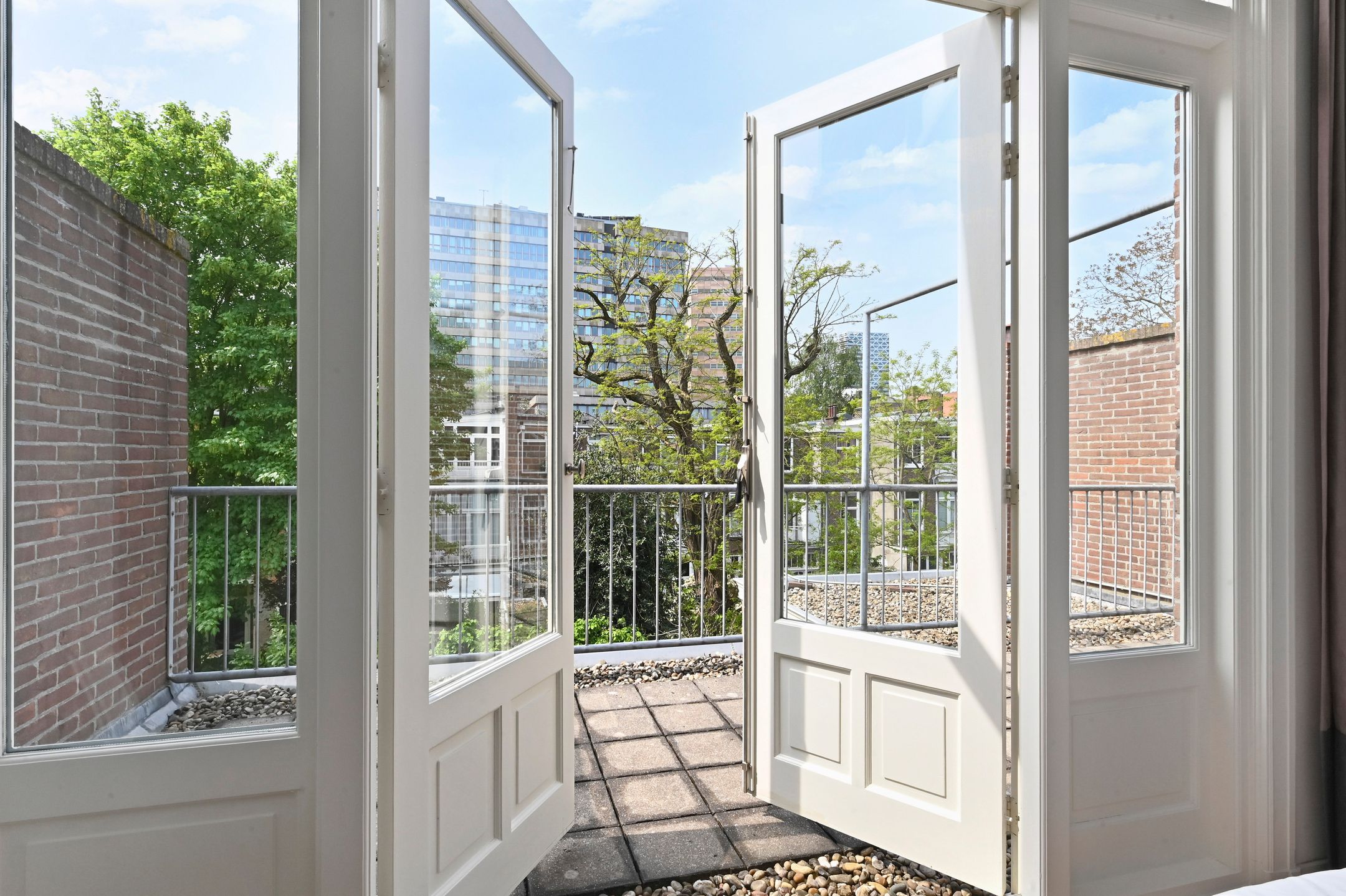 Photo 42 of Emmastraat 49