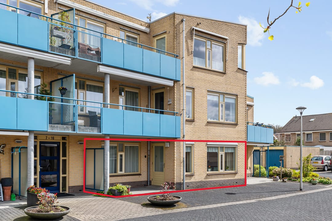 Photo 1 of Willem Alexanderhof 8