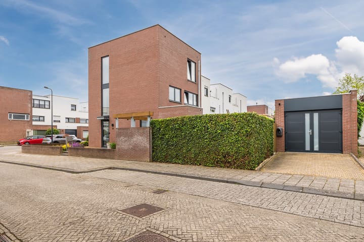 Foto 4 van Rijkhovenstraat 32
