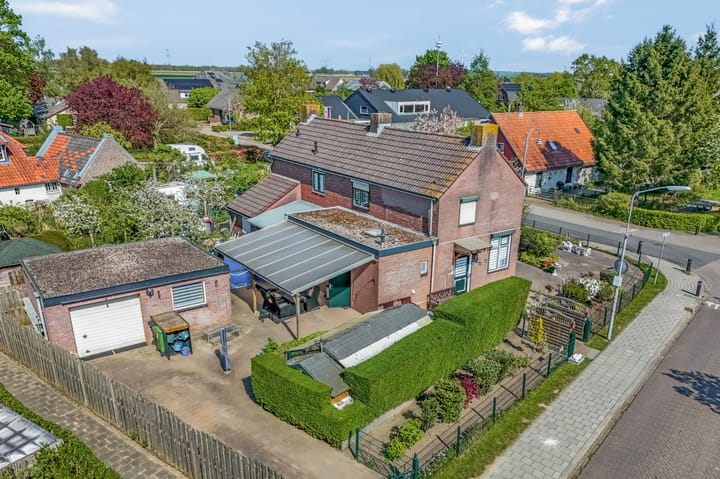 Photo 3 of Paulstraat 2