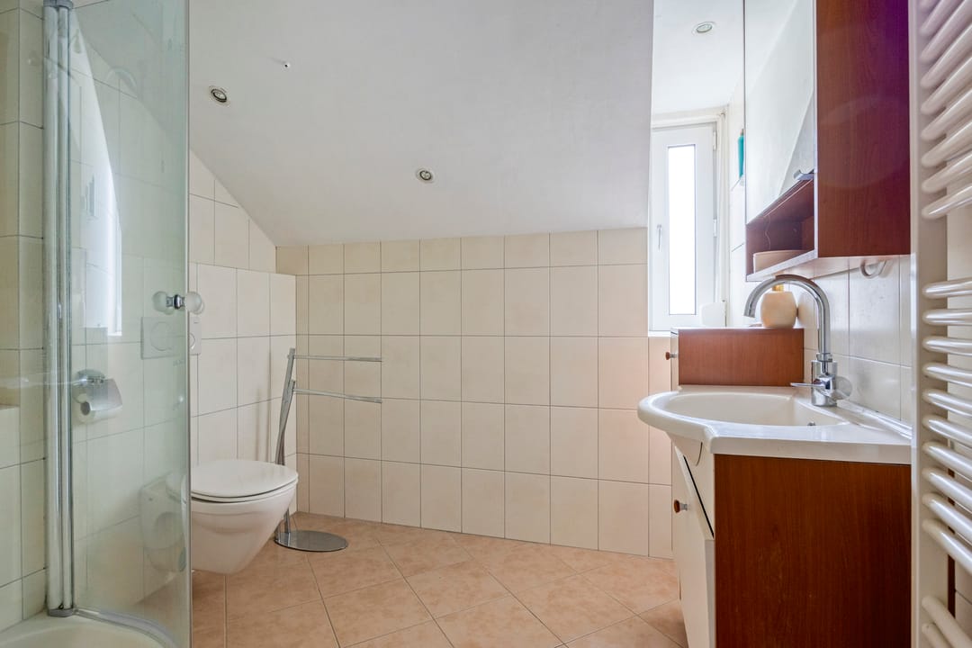 Move-in Ready Semi-Detached Home in Quiet Heel Location — 28
