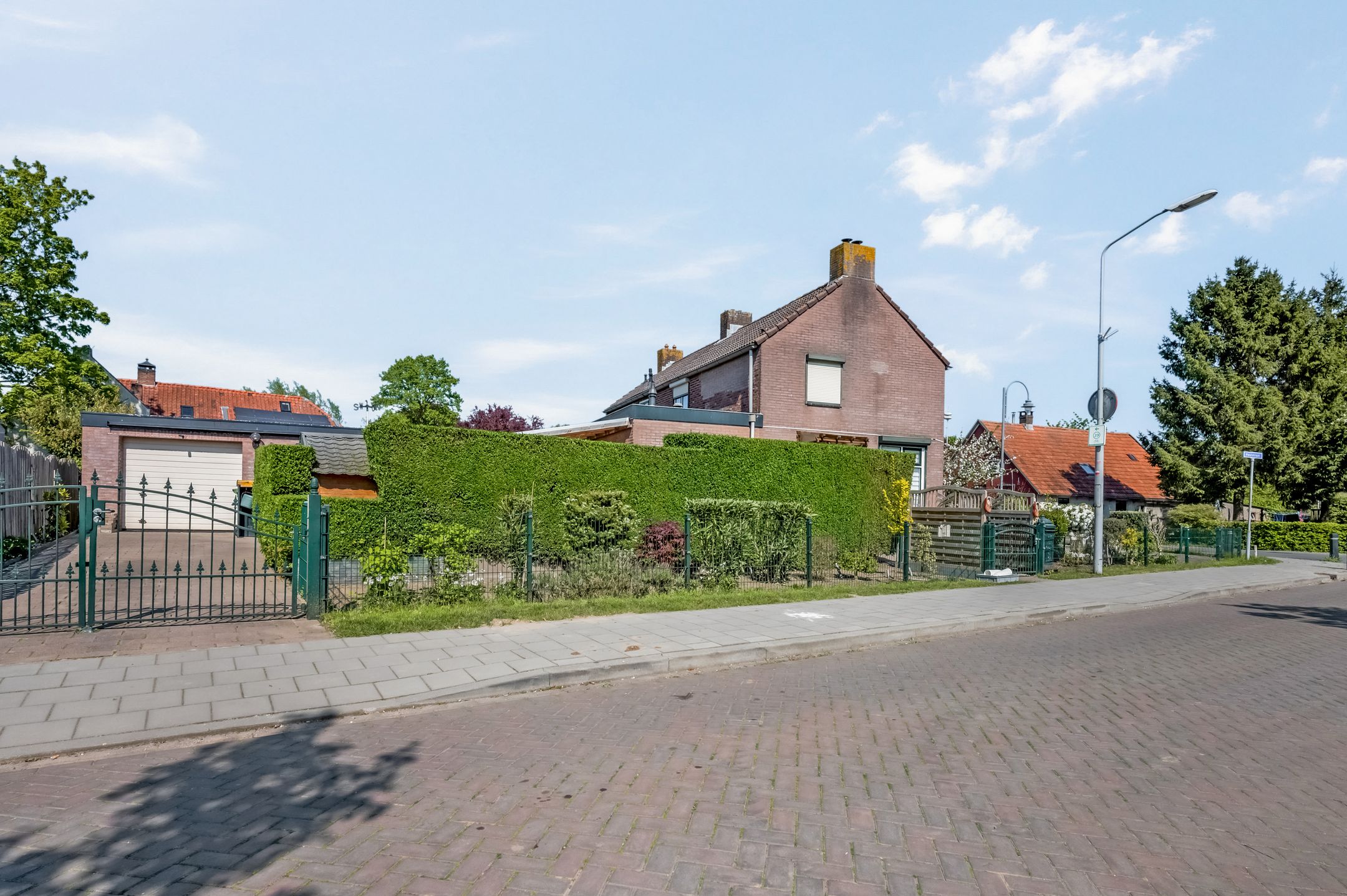 Photo 30 of Paulstraat 2