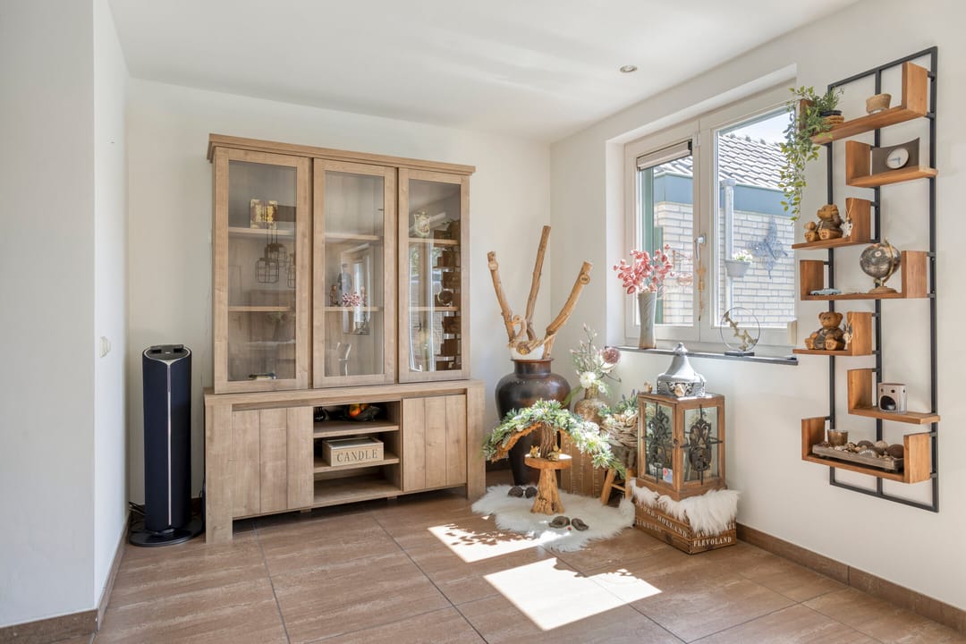 Photo 11 of Burgemeester Beerenbroekstraat 46