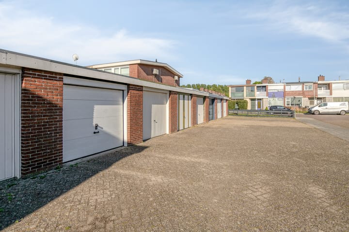 Photo 4 of Annoijstraat 6