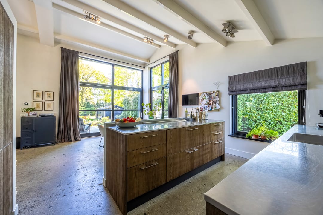 Exclusive Detached Villa with Guesthouse and Heated Pool in Laren — 11