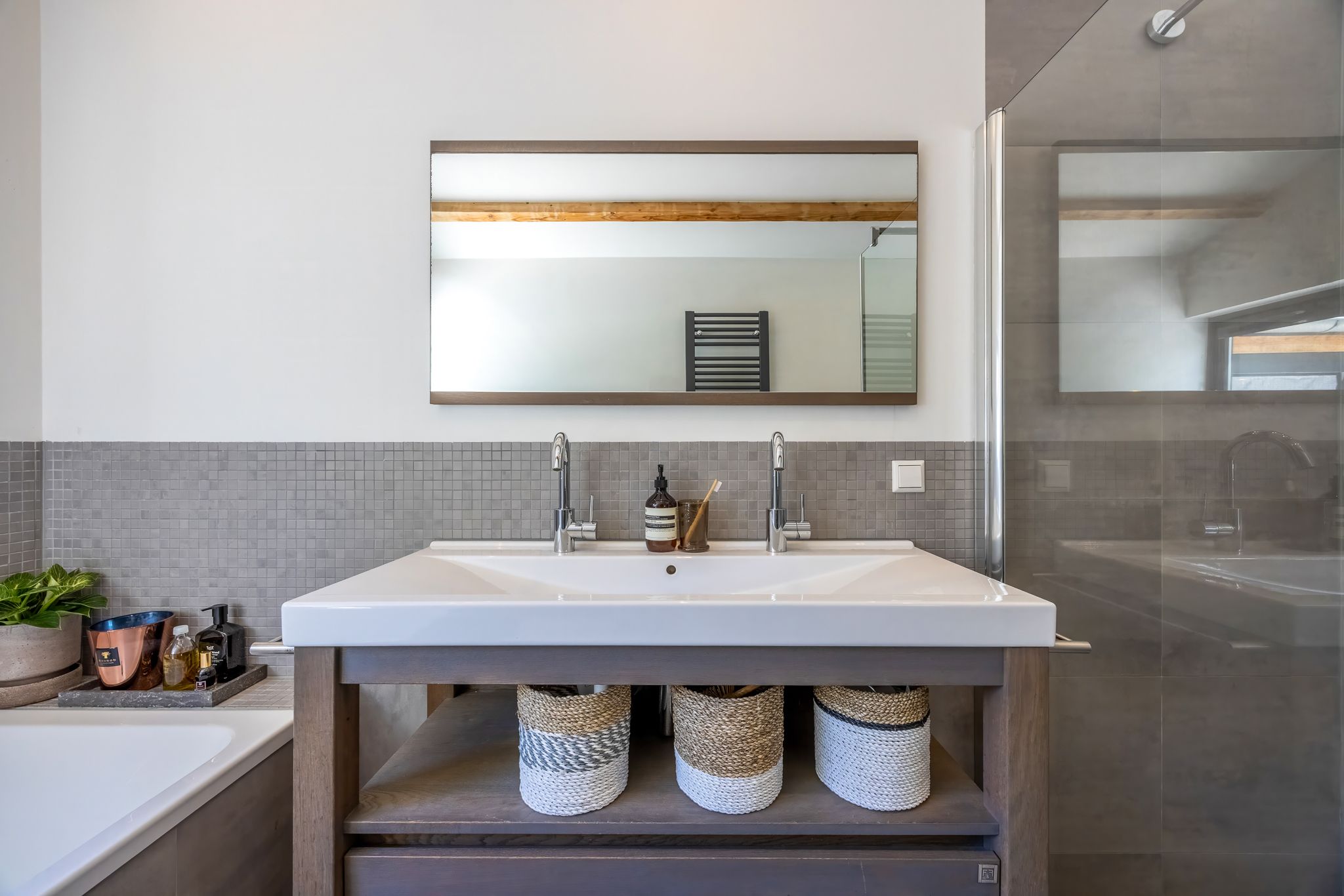 Exclusive Detached Villa with Guesthouse and Heated Pool in Laren — 30