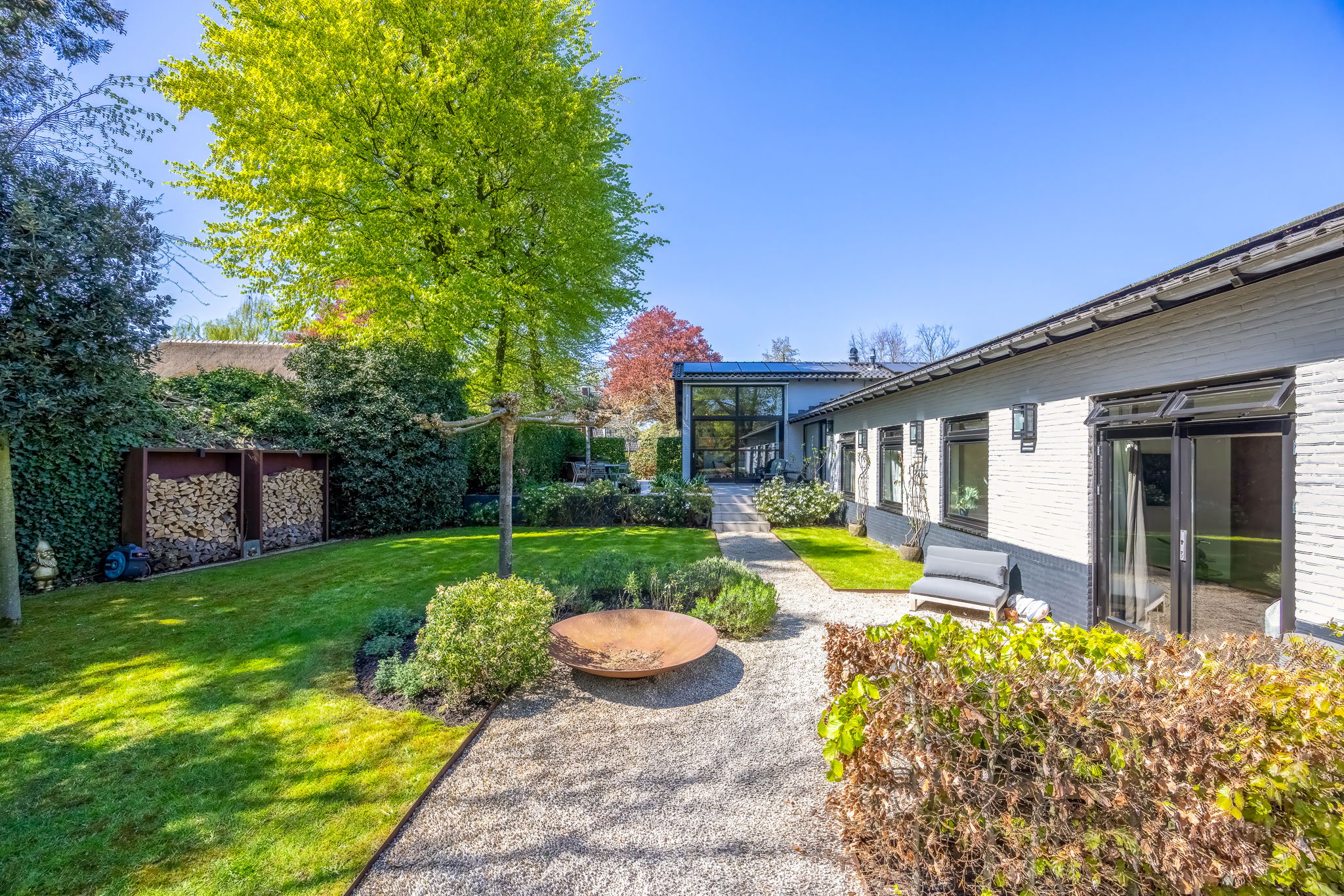 Exclusive Detached Villa with Guesthouse and Heated Pool in Laren — 45