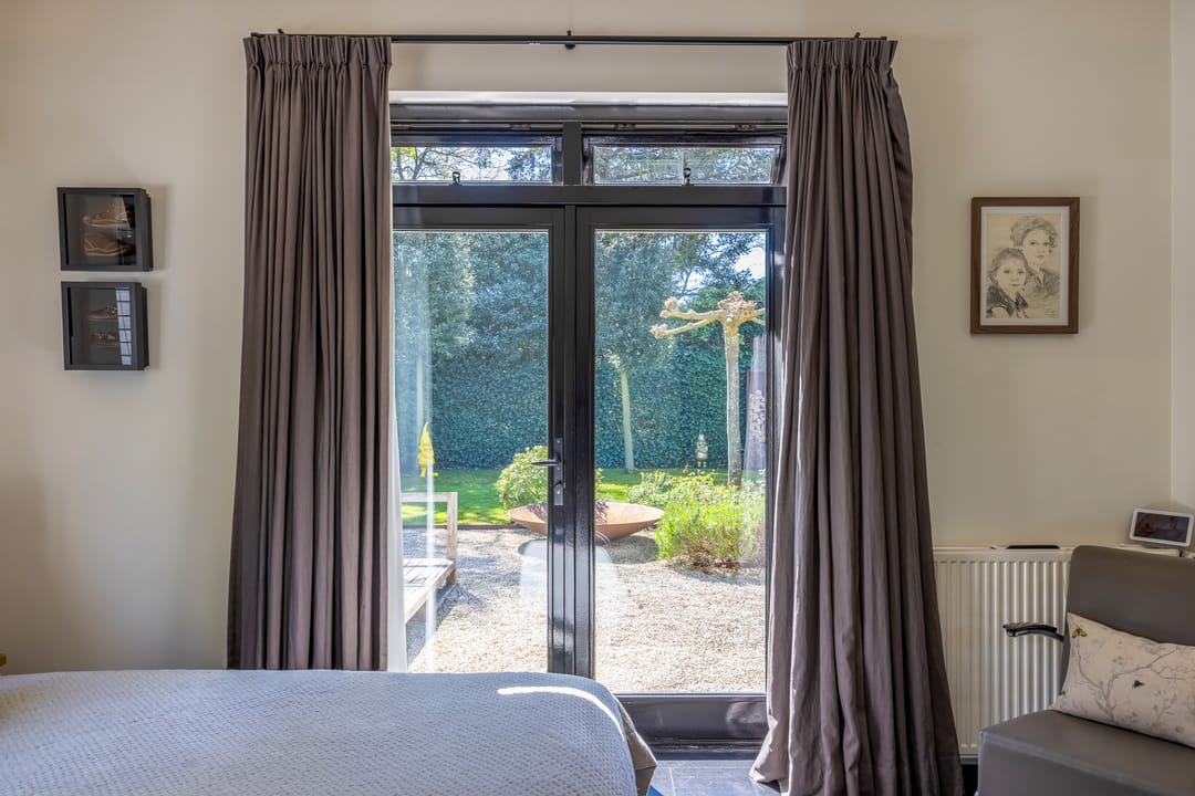 Exclusive Detached Villa with Guesthouse and Heated Pool in Laren — 26