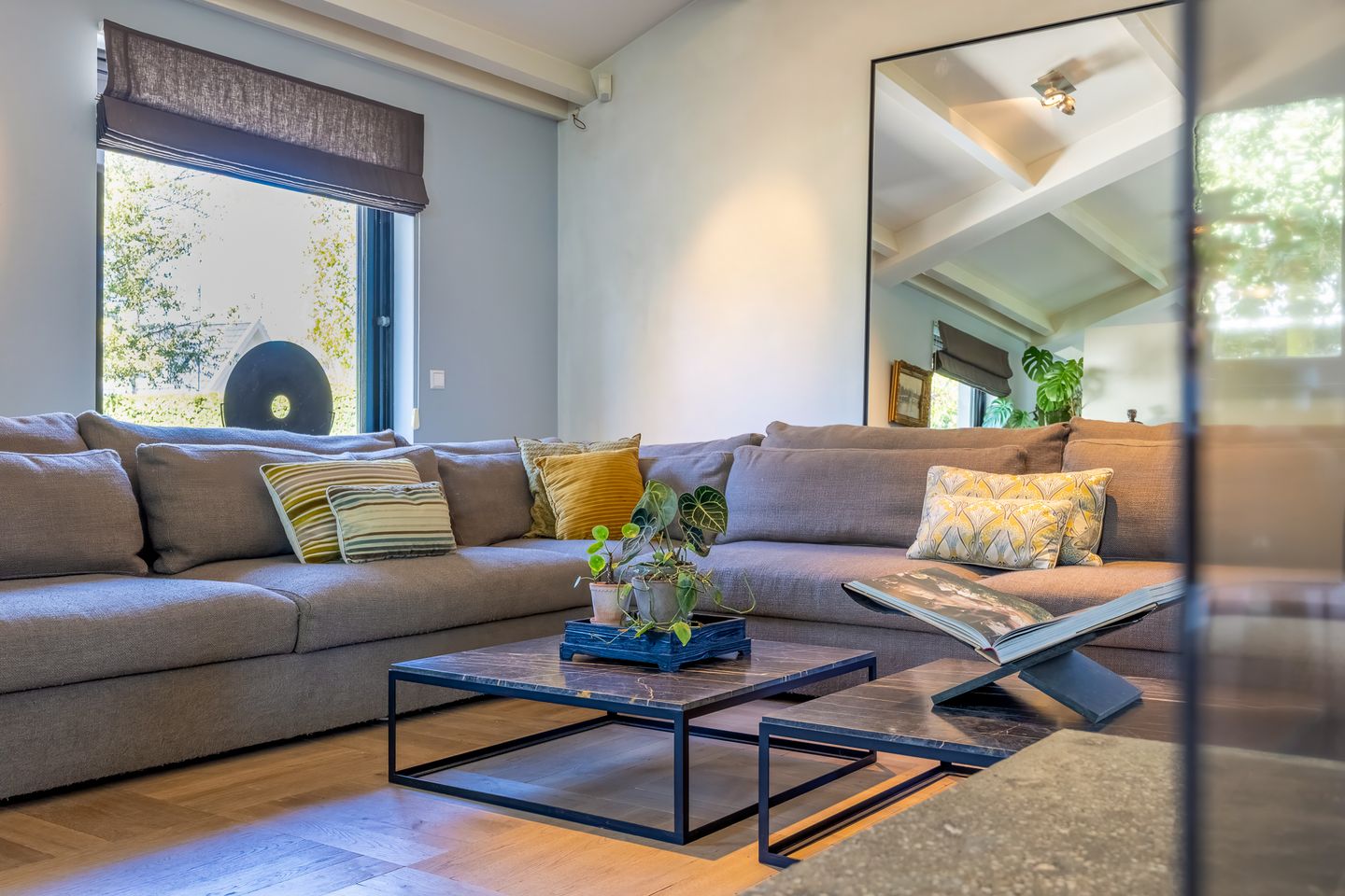 Exclusive Detached Villa with Guesthouse and Heated Pool in Laren — 19