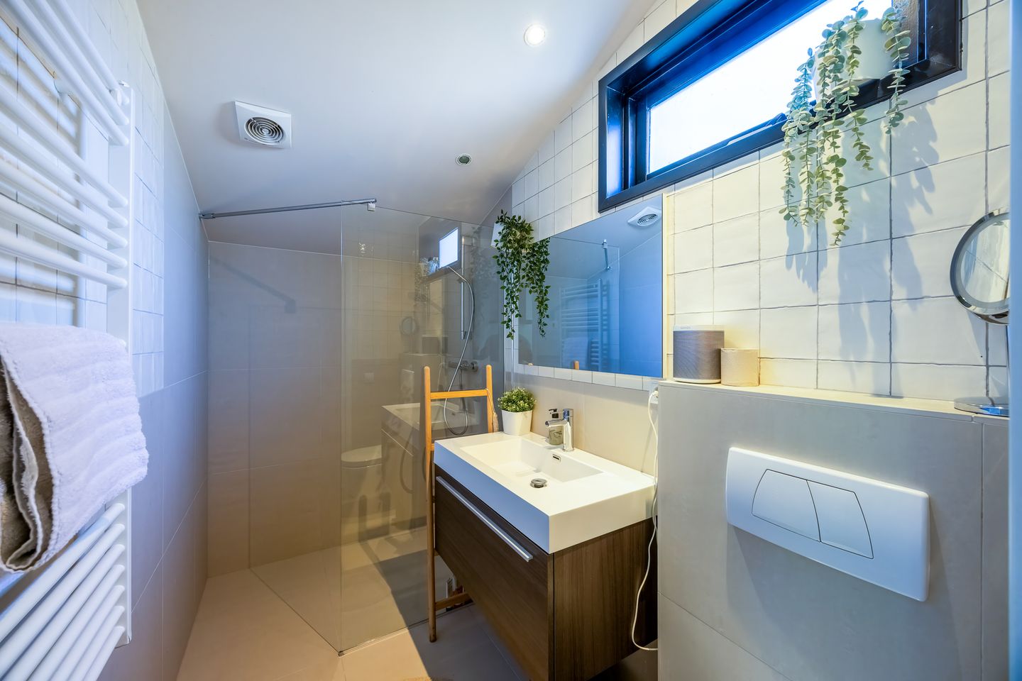 Exclusive Detached Villa with Guesthouse and Heated Pool in Laren — 64