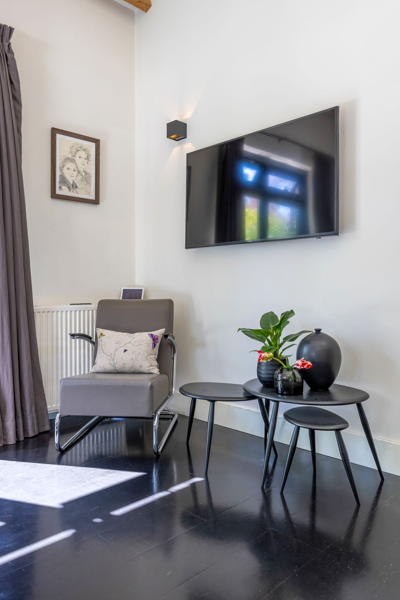 Exclusive Detached Villa with Guesthouse and Heated Pool in Laren — 25