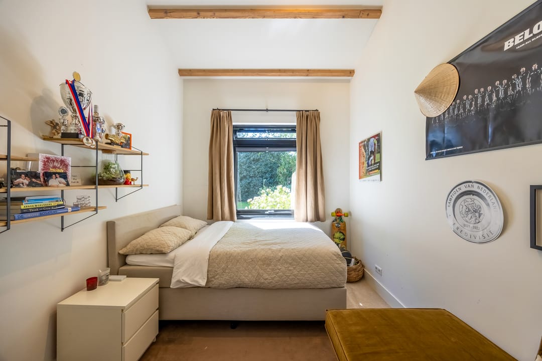 Exclusive Detached Villa with Guesthouse and Heated Pool in Laren — 32