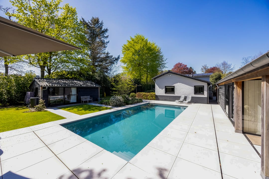 Exclusive Detached Villa with Guesthouse and Heated Pool in Laren — 52