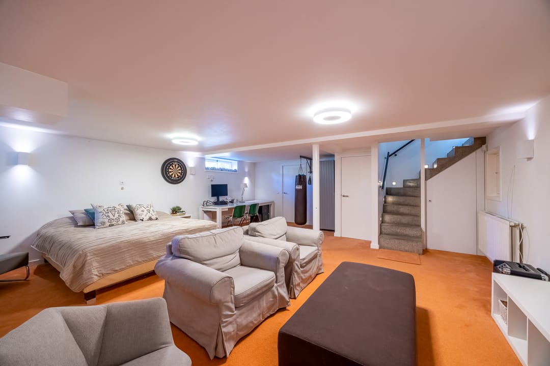 Exclusive Detached Villa with Guesthouse and Heated Pool in Laren — 41