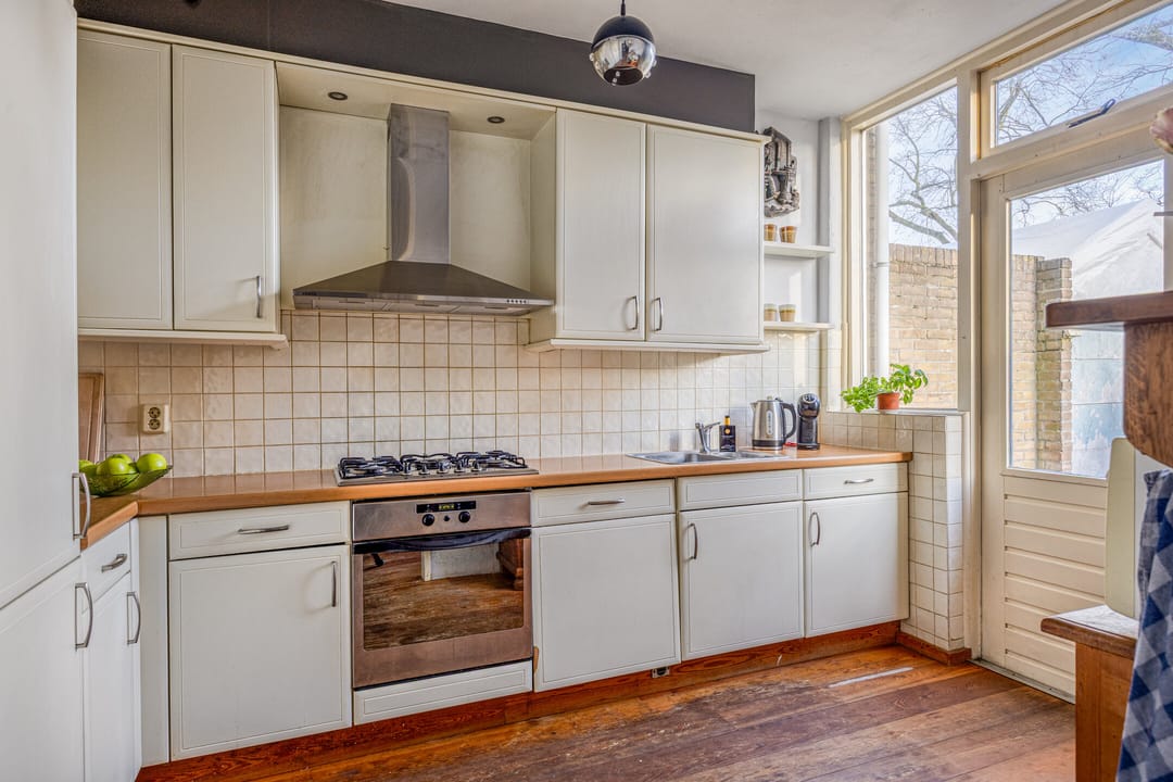 Photo 13 of Wagenaarstraat 45