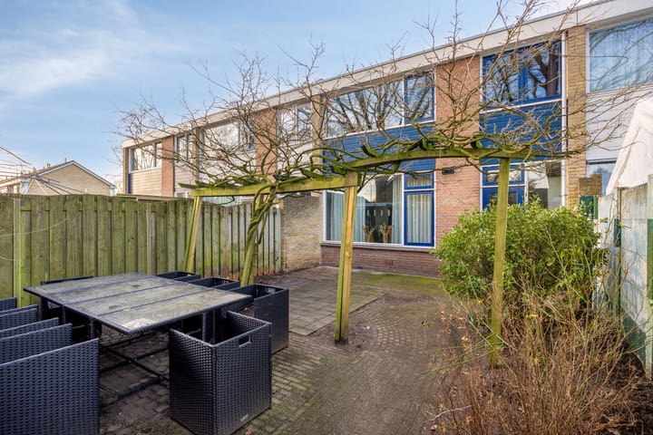 Photo 4 of Wagenaarstraat 45