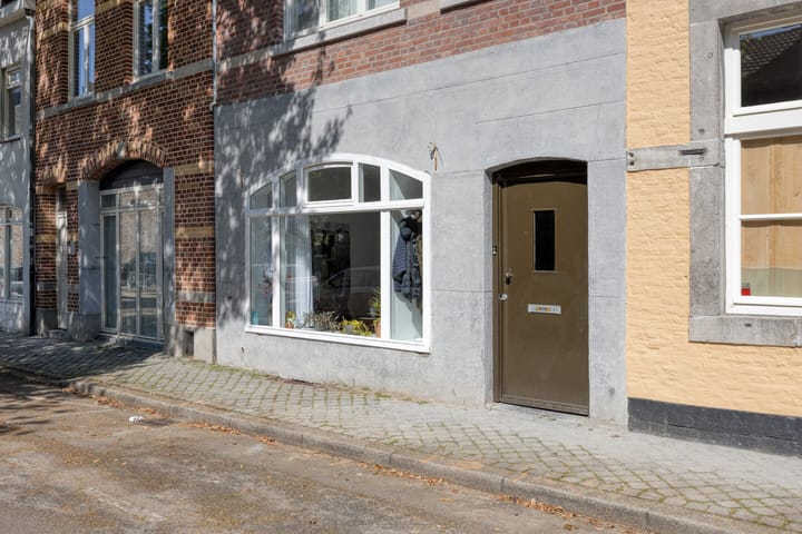 Foto 2 van Jekerstraat 15-A