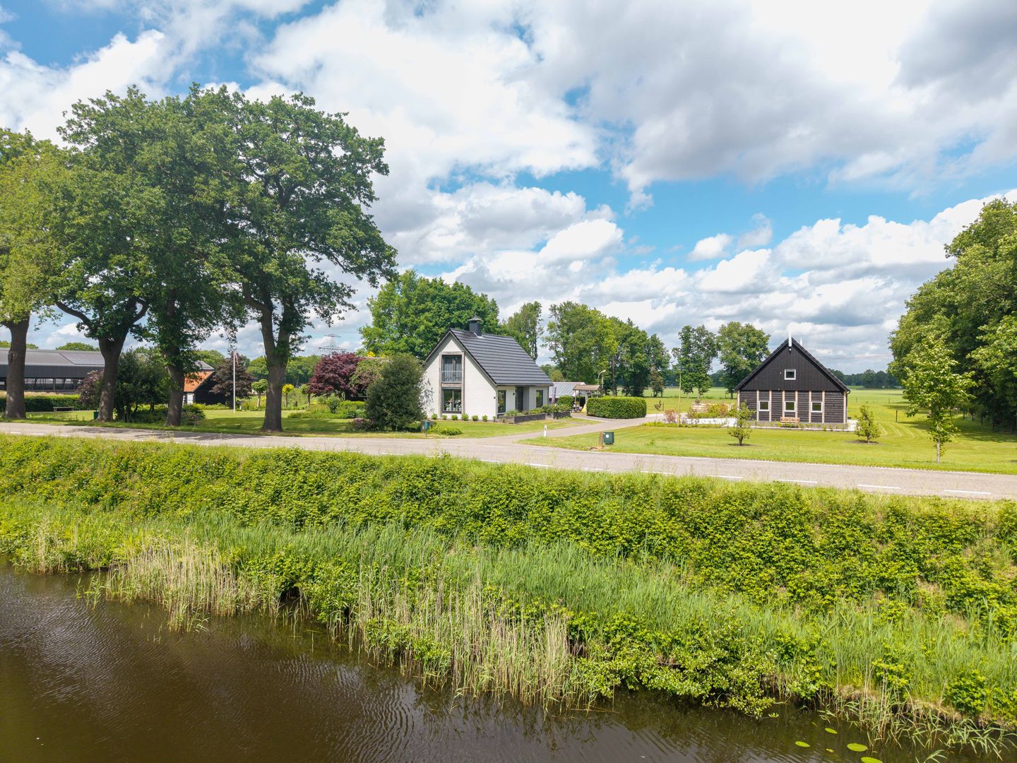 Photo 10 of Oranjekanaal N.Z. 37