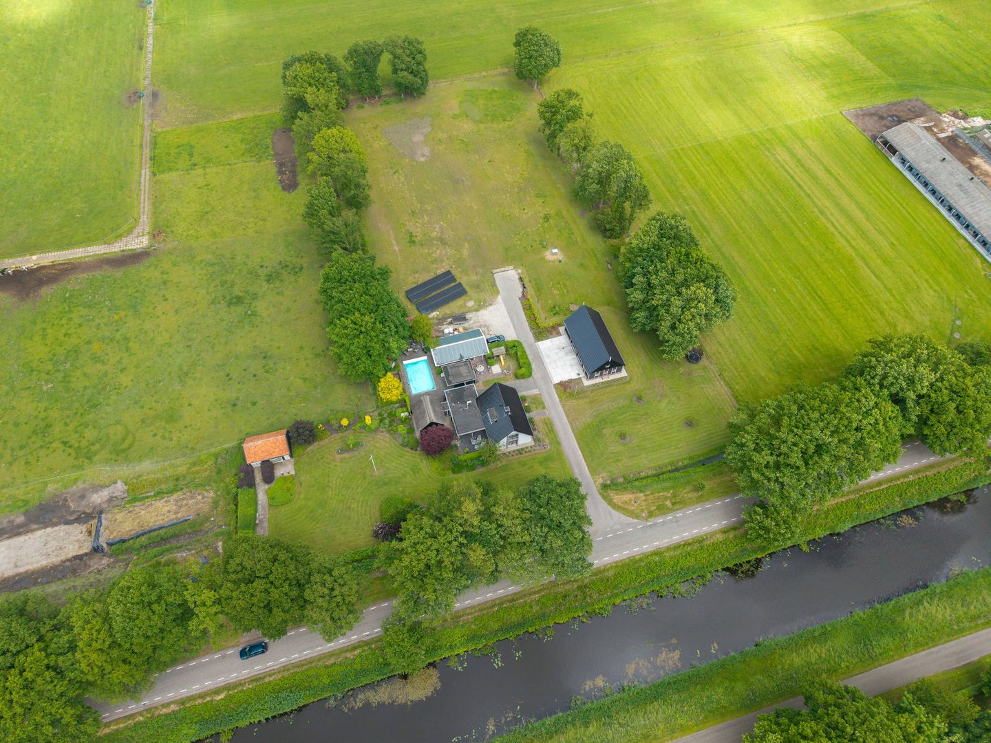Photo 80 of Oranjekanaal N.Z. 37