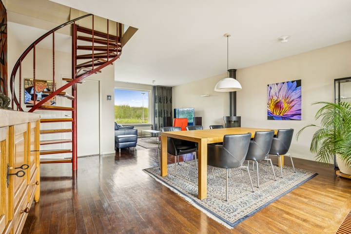 Hoekwoning te koop: Vierbanse Gantel 24, Tilburg