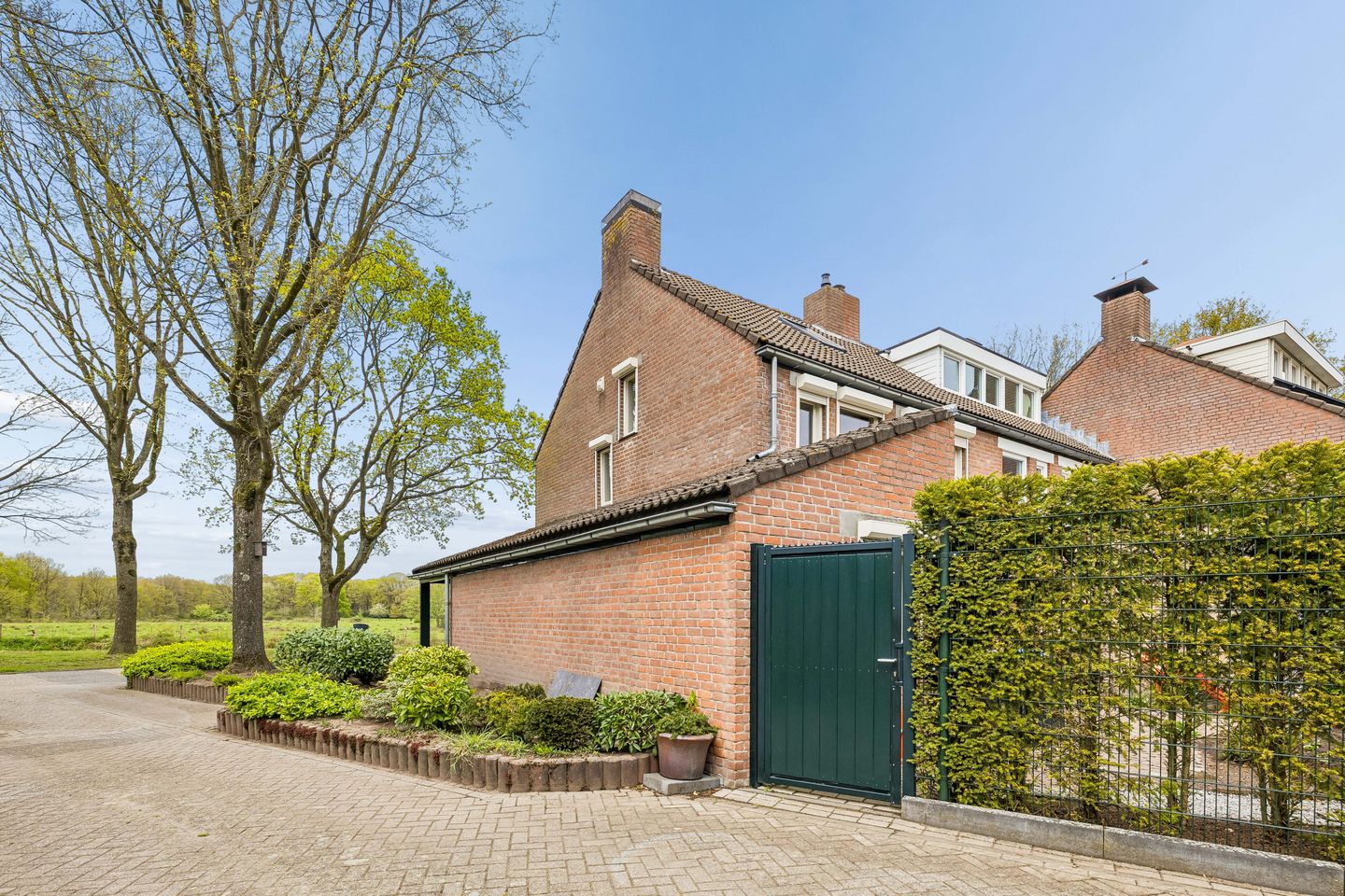 Spacious Corner Home with Panoramic Nature Views in De Blaak — 50