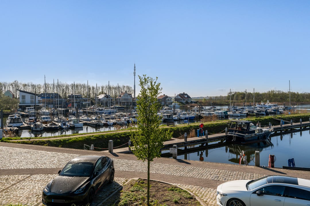 Photo 46 of Brugstraat 31