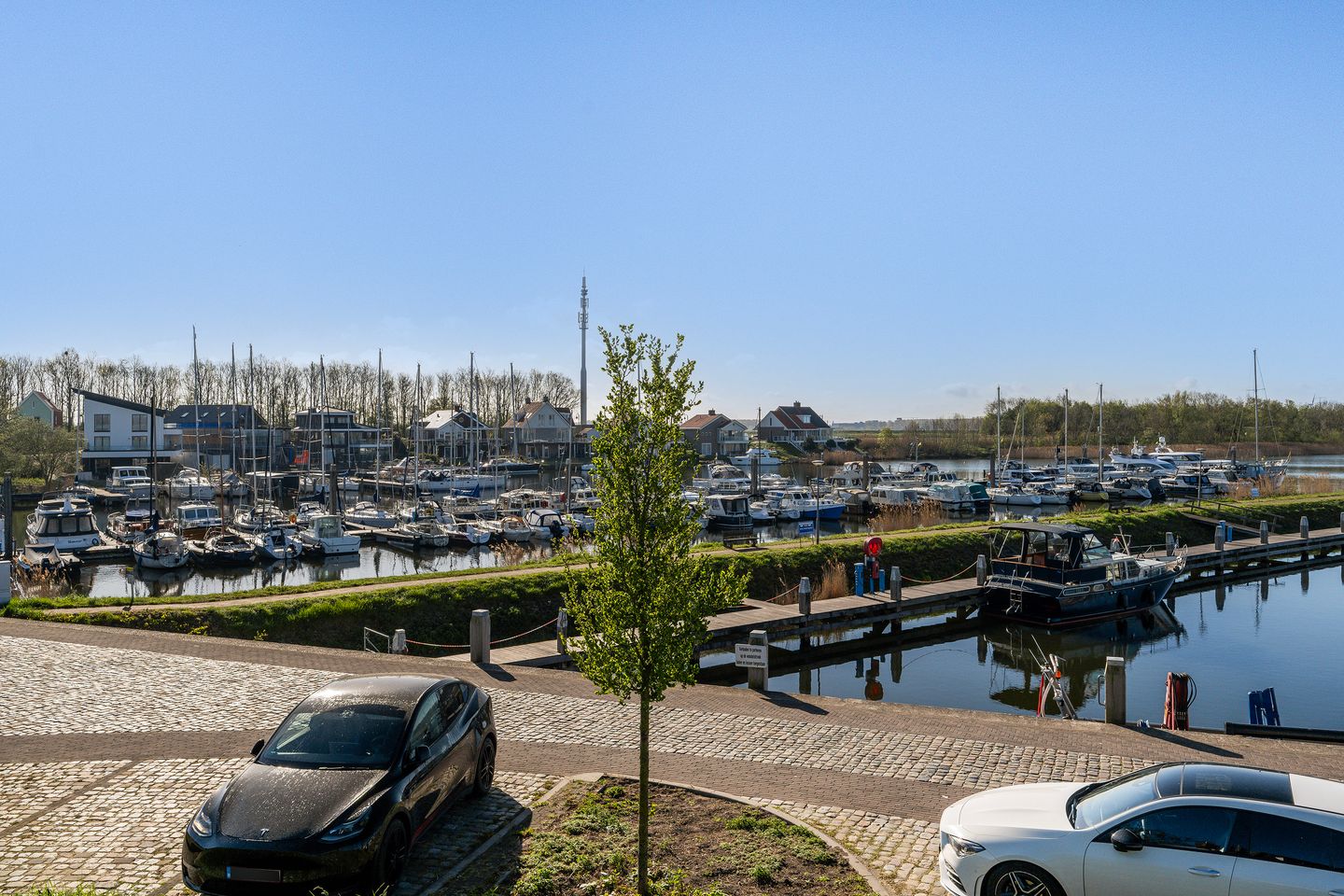 Photo 44 of Brugstraat 31